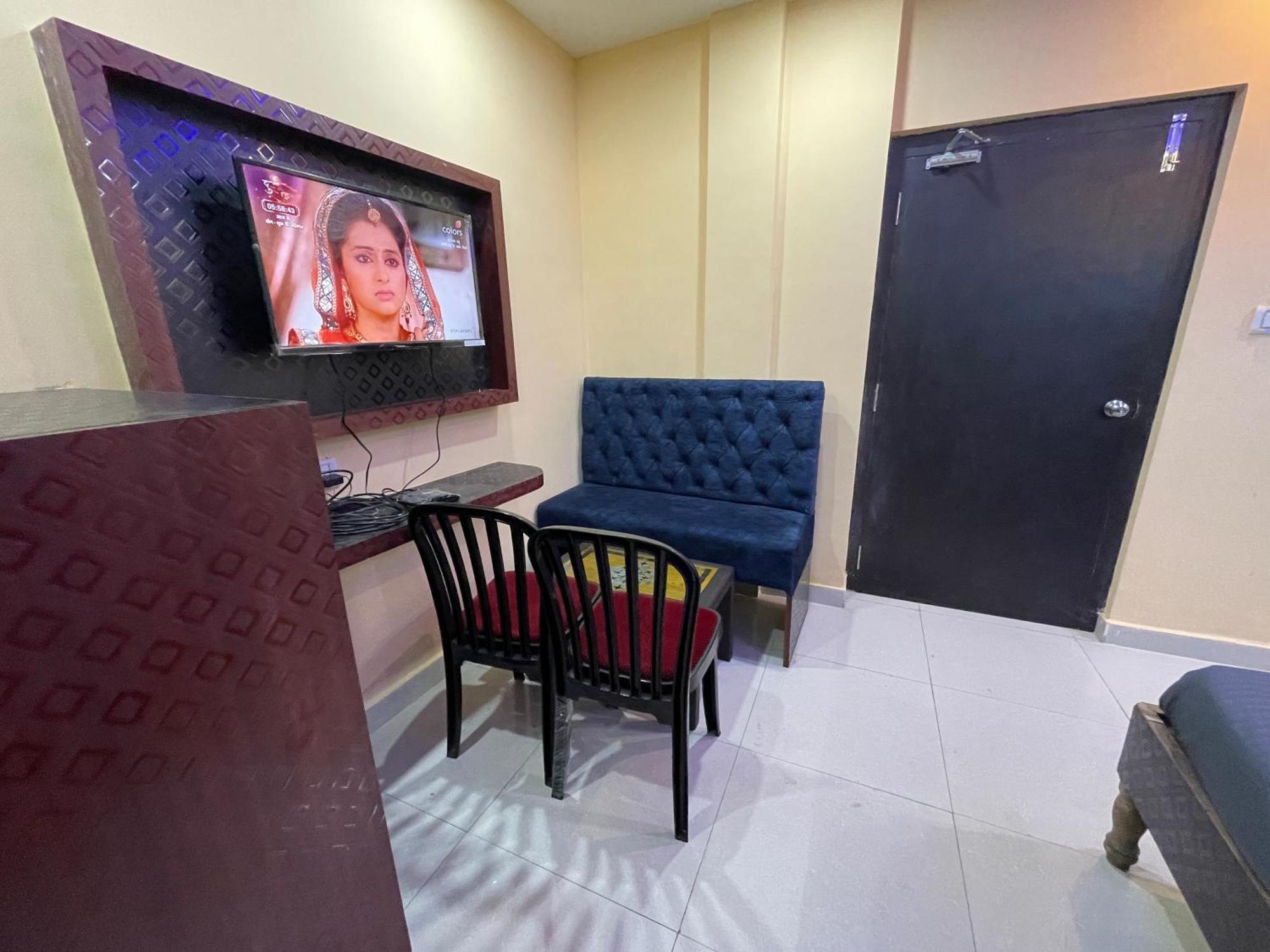 פורי Hotel Seven Inn By Seven Group מראה חיצוני תמונה
